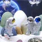 Aquarium Ornaments Manufacturer - Suspended Astronaut Decor