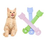 Cat Treat Feeder Manufacturer - Squeezer Spoon Dispenser
