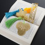 Bookmark Manufacturer - Exquisite Gold Hollow Cutting Bookmark
