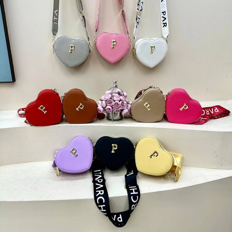 PU Bag Manufacturer - Heart Shaped Luxury Peach Love Shoulder