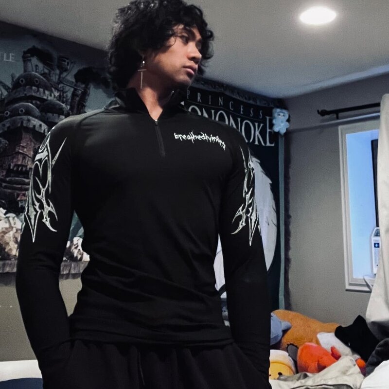 Men's T-Shirt Manufacturer - OEM/ODM Custom Long Sleeve Graphic T-Shirt