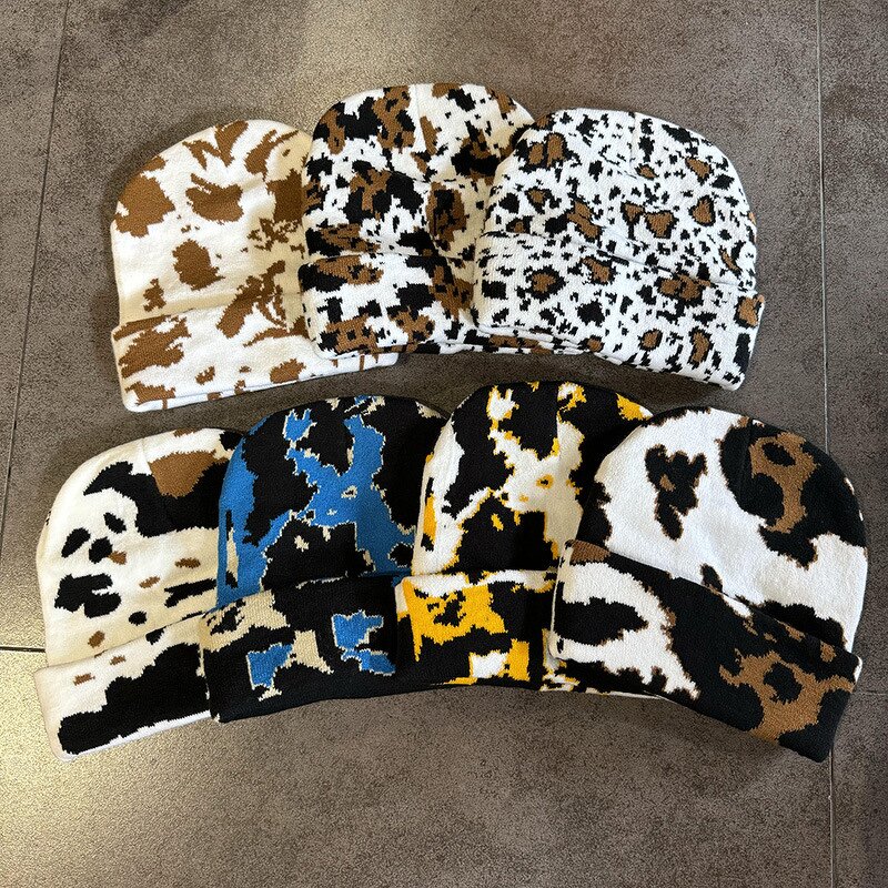 Beanie Hat Manufacturer - OEM/ODM Custom Cow Print Jacquard Acrylic Knitted Hat