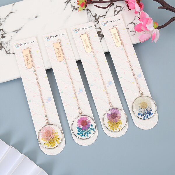 Metal Bookmark Supplier - Creative Dried Gypsophila Flower Retro