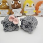 Crochet Ornament Manufacturer - OEM/ODM Custom Handmade Penguin Cross Stitch