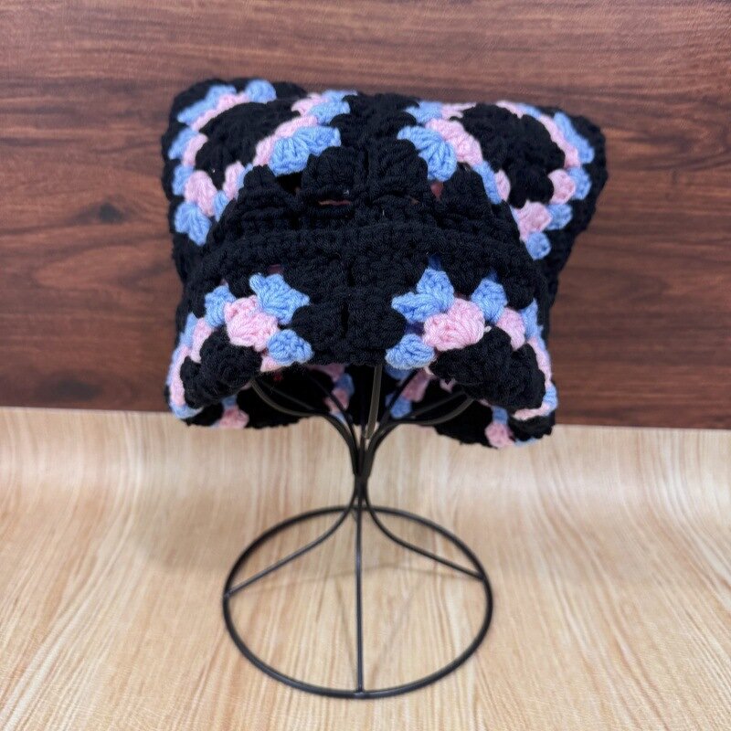 Crochet Beanie Manufacturer - OEM/ODM Custom Handmade Cat Knitted Hat