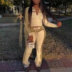 Tracksuit Set Manufacturer - OEM/ODM Custom Patchwork Color Zip Crop Top