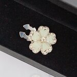 Metal Jewelry Button Covers Manufacturer - OEM/ODM Crystal Flower Heart Shape for Women Shirt