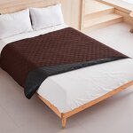 Pet Blanket Factory - Luxury Reversible Geometric Quilted Waterproof