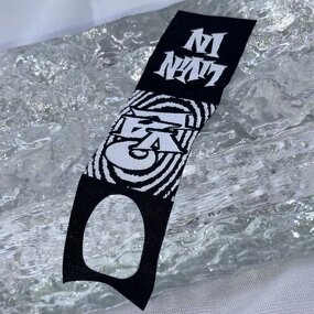 Centerfold Woven Tags Manufacturer - OEM/ODM Free Design Custom Brand Polyester Cotton