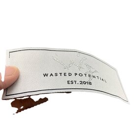 Damask Woven Label Manufacturer - OEM/ODM Top Quality No Moq Brand Name Logo End Fold