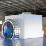 Inflatable Photo Booth Supplier - 2022 New Year Selfie Enclosure with LED
