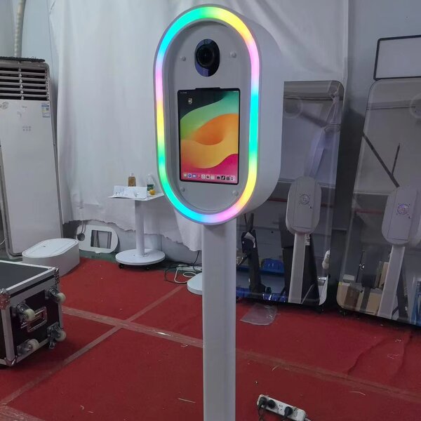 Photo Booth Kiosk Factory - Selfie iPad Shell Social Media Dedicated