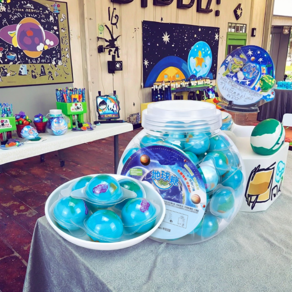 Jam-Filled Candy Manufacturer - OEM Earth-Shaped Soft Candy Wholesale