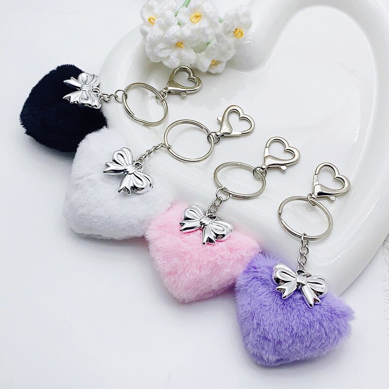 Plush Keychain Manufacturer - Cute Heart Shaped Bag Pendant Fluffy Pom Pom