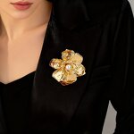 Vintage Brooch Manufacturer - OEM/ODM Exquisite Alloy Pin Women's Fashionable Plated Jewelry
