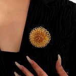 Vintage Brooch Manufacturer - OEM/ODM Exquisite Alloy Pin Women's Fashionable Plated Jewelry