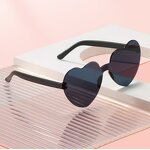 Jelly Sunglasses Manufacturer - OEM/ODM European American Women Street Photography Peach Heart Cute