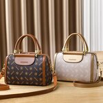 Women's Crossbody Bag Factory - OEM Retro TikTok Large Capacity Bag