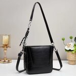 Women Crossbody Bag Manufacturer - OEM Versatile Spring Summer Bag
