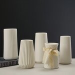 Nordic Ceramic Vase Factory - OEM/ODM Light Luxury White Ins Style Creative Flower Utensils