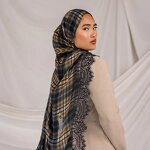 Printed Modal Hijab Manufacturer - Bulk Chantilly Plaid Lace Trim Scarf