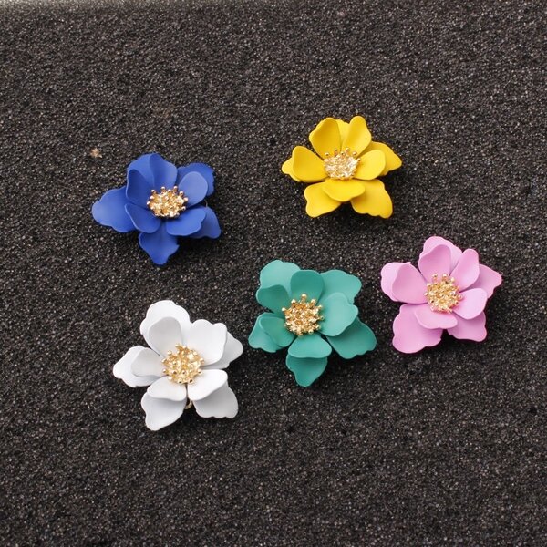 Stud Earrings Manufacturer - OEM Custom Colorful Plating & Flower