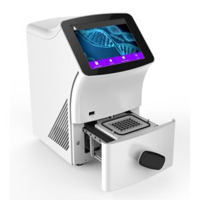 QPCR System Manufacturer - Q1000 Series Real-Time Peltier