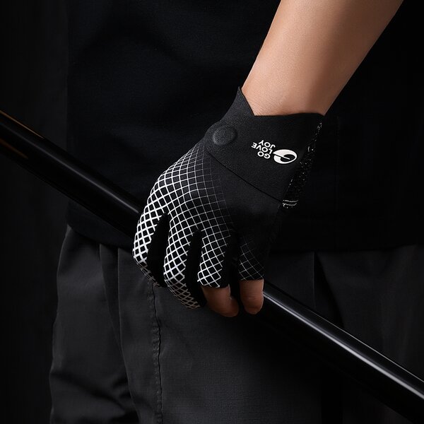 Cue Gloves Manufacturer - OEM Men Magnetic Fingerless Billiard