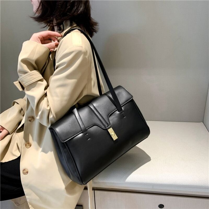 Crossbody Bag Manufacturer - OEM Contrast Color Texture Niche Bag