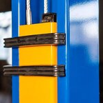 Two Post Auto Ramp Supplier - 4/4.5T Manual Release Hydraulic Vehicle Elevator