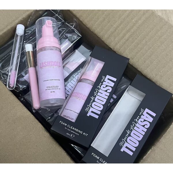 Vegan Lip Gloss Factory - OEM 162 Colors Wholesale Custom Clear