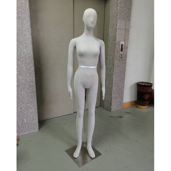 Female Mannequin Manufacturer - Curvy Small Bust