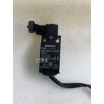 Travel Limit Switch Manufacturer - Omron D4D-2120N