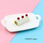 Cake Resin Cabochon Manufacturer - Small 3D Square Heart Round Design