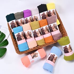 Hijab Manufacturer - Comfortable Fabric Muslim Women Customization Supported
