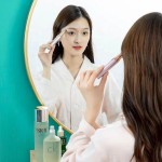 面部剃刀生产商-代工畅销女士面部美容USB充电眉部修剪器