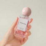 香水源头工厂 - 可定制礼品喷雾代工