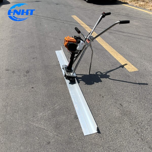 Small Concrete Vibrator Factory - with Engine for Road Construction