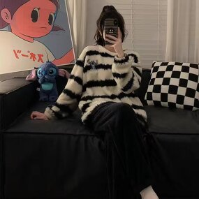 Couple Pajamas Set Manufacturer - OEM Two Piece Thermal Elastic