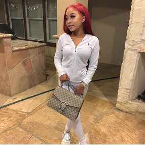 Tracksuit Set Manufacturer - OEM Women V-Neck Hoodie Sweatpants