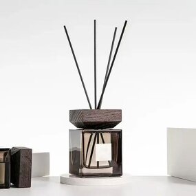 Perfume Bottle Factory - OEM Rectangle 50ml 100ml Crimp Spray Amber Bottle