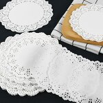 Round Lace Coaster Supplier - OEM 100Pcs White Cake Mat Wedding Gift Packing