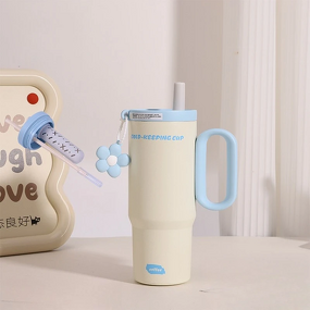 Stainless Steel Cup Manufacturer - OEM Modern Handle Insulated 500ml Travel Mug