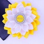 Corsage Voting Pin Factory - OEM Fashionable Gold White OGC