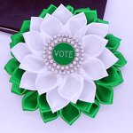 Lady Corsage Pin Manufacturer - OEM Stylish Green White Iota Phi