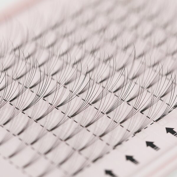 Pre Made Eyelashes Manufacturer - OEM Lash Fans Easy Fan Faux Mink