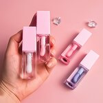 Lip Gloss Factory - Long-Lasting Moisturizing Plumping Vitamin C