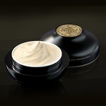 Face Cream Manufacturer - Natural Organic Anti-Wrinkle Dark Spot Whitening