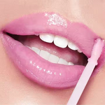 Lip Oil Manufacturer - OEM Vegan Tinted Non Sticky Fruity Gloss Plumper