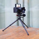 Carbon Fiber Tripod Manufacturer - OEM Extendable DSLR Smartphone Vlog Tripod
